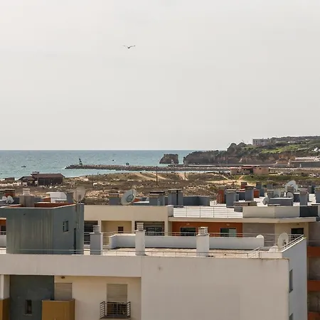Frida's House In Meia Praia Beach Apartment *